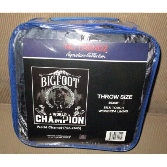 New Big Foot Sasquatch Plush Fleece Throw Gift Blanket Sherpa Hide & Seek Champ - Picture 4 of 4